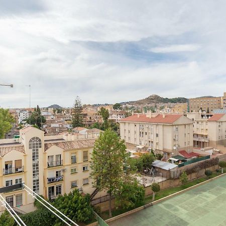 Stunning Spacious City Apartment With Free Parking Málaga Esterno foto